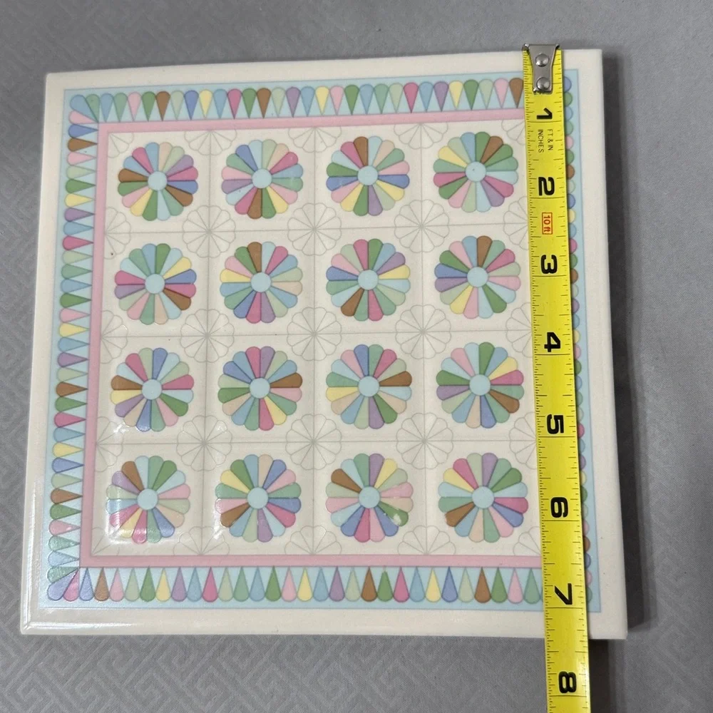 Vtg Ceramic Dresden Plate Quilt Pattern Tile Trivet Wall Hanging Pastel Colors